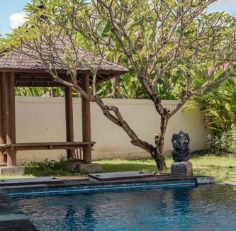 Purwakerti Hotel | Gunung Agung Timur