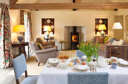 West Knoyle Bed & Breakfast | Gutchpool Farm