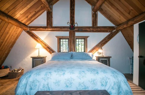 Ardenvoir House | Guten Cabin