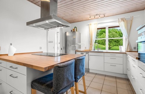 Knebel House | "Guthbrand" - 800m from the sea by Interhome