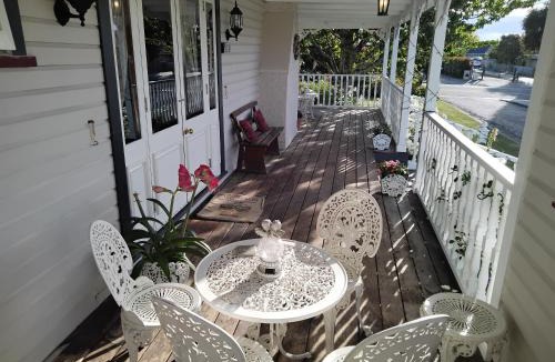 Havelock North Bed & Breakfast | Guthrie Cottage