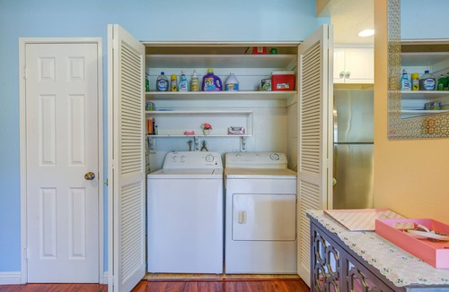 Hermosa Village House | /GVH2/Shortest Walk2Disney+Stylish+Pool+Spa+Wifi+Netflix+2 Parking+