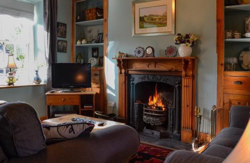 Dolwyddelan House | Gwernol