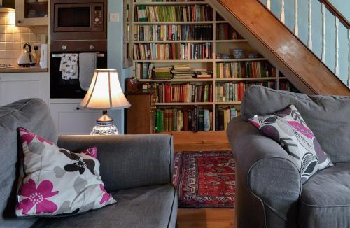 Dolwyddelan House | Gwernol