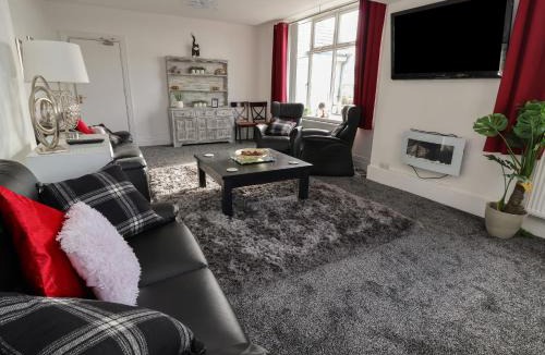 Dyserth House | Gwynant