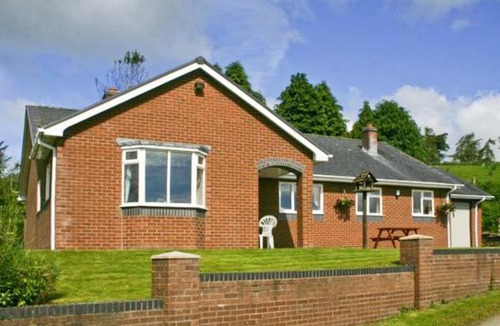 Llandrindod Wells House | Gwynfan Bungalow