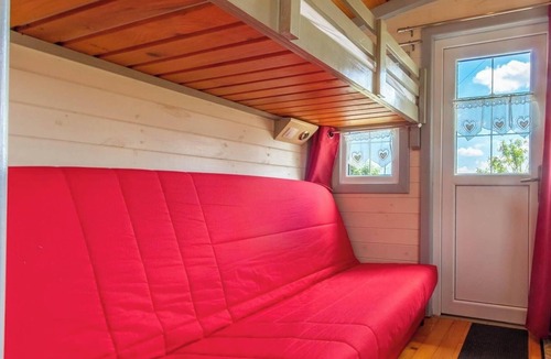 Saint-Augustin-des-Bois Ski Chalet | Gypsy caravan