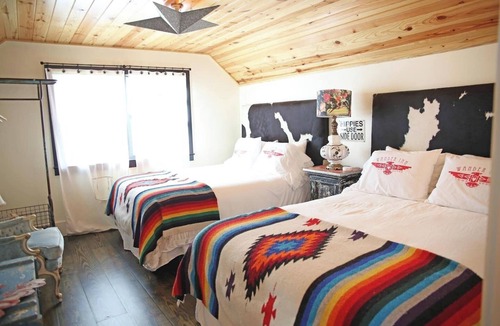 Round Top Other | Gypsy Farmhouse - Wander Inn