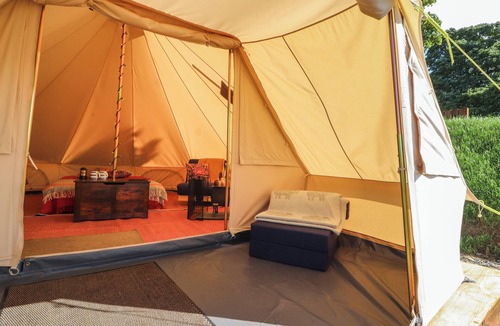 Glentress Cottage | GYPSY GLEN, romantic, with open fire in Peebles