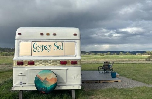 Sweet Grass County House | Gypsy Sol—caravan deluxe!
