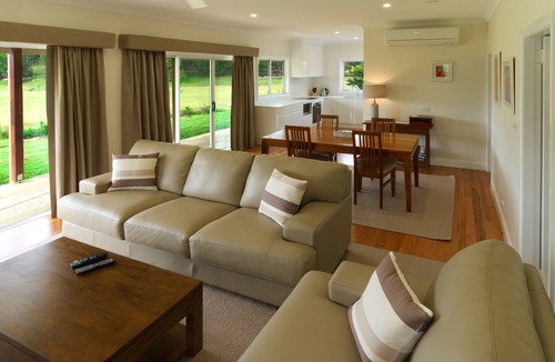 Wollombi House | Gypsy Willows Luxury Hunter Valley Property, Pools