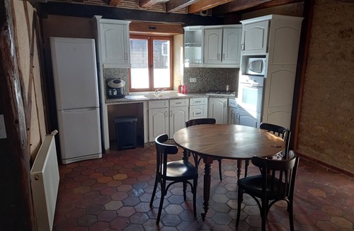 Bercheres-les-Pierres Bed & Breakfast | Hébergement Indépendant