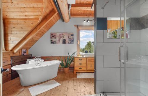 Sainte-Marie Bed & Breakfast | Hébergement "La Maison en Bois Rond"