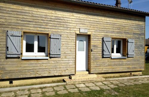 Aunay-sous-Auneau House | Hébergements le Camp d'Auneau - Auneaululu