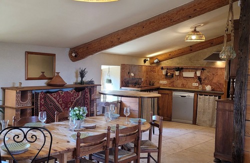 Salles-sous-Bois House | Hélène's house