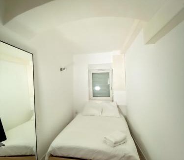 Hastings Apartment | Héra