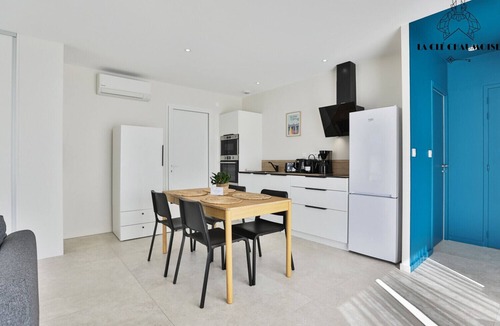 Olonne-sur-Mer Ski Chalet | Héron I Logement de standing 4 pers - jacuzzi privé