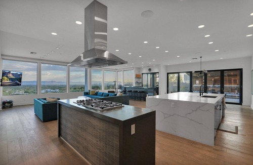 Palm Canyon House | HÓZHÓ Estate at Camelback | Pool | Spa | Fire Pit