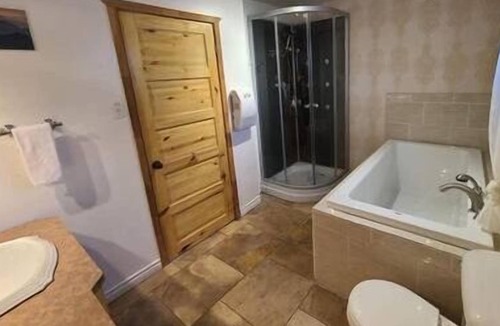Notre-Dame-de-Montauban Ski Chalet | Hôtel à la maison - Le Boréal
