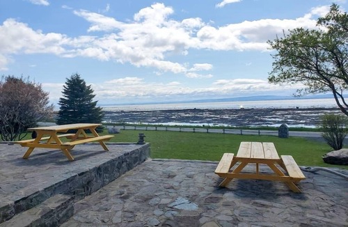 Isle aux Coudres Ski Chalet | Hôtel à la maison - Villa Rocca, vue sur le fleuve