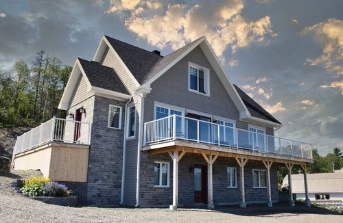 Isle aux Coudres Ski Chalet | Hôtel à la maison - La Maison du Nordet