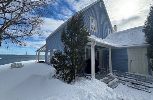 Saint Irenee House | Hôtel à la maison - La Perle Bleue de la Plage