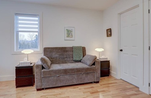 Mansonville Apartment | Hôtel à la maison - La Hutte