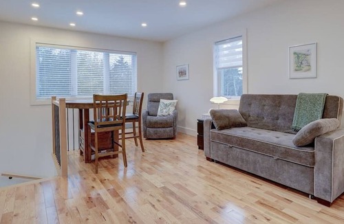 Mansonville Apartment | Hôtel à la maison - La Hutte