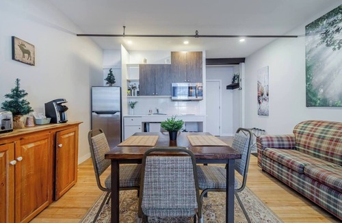 Pointe-au-Pic Apartment | Hôtel à la maison - Le Manoir #2