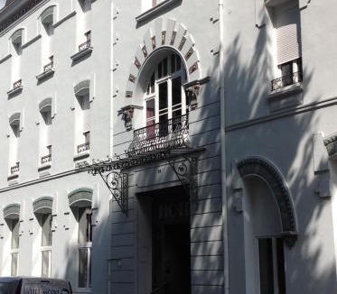 Le Creusot Hotel | Hôtel 19'Cent