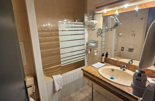 Rouen City Centre Hotel | Hôtel 1er Consul Rouen