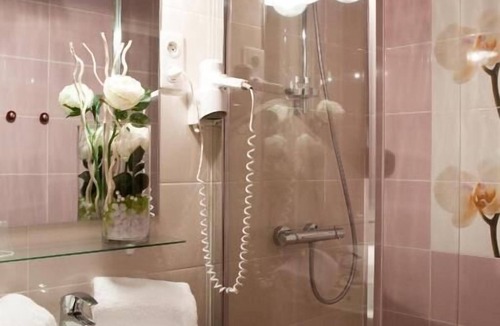 Richebourg - Saint-Clement Hotel | Hôtel Abat Jour