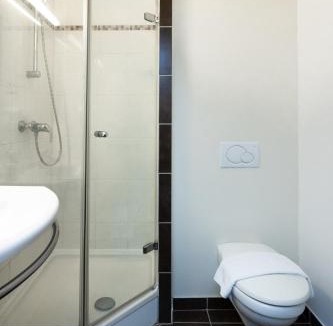 Caudry Hotel | Hôtel Akena Caudry Cambrai