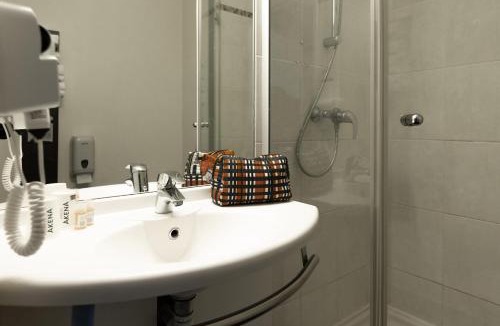 Caudry Hotel | Hôtel Akena Caudry Cambrai