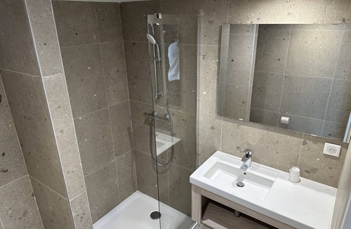 Chauray Hotel | Hôtel AKENA Chauray Niort