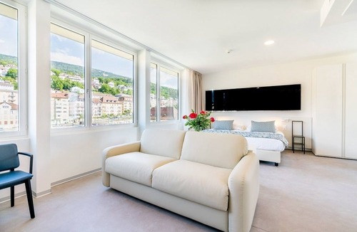 Neuchatel Hotel | Hôtel Alpes & Lac