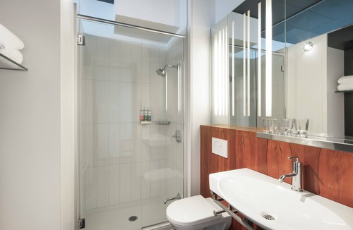 Brossard Hotel | Hôtel Alt Quartier DIX30