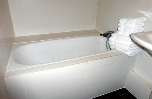 Pontorson Hotel | Hôtel Ariane & SPA