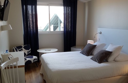 Biarritz City Centre Hotel | Hôtel Au Bon Coin