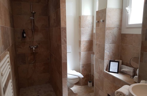 Biarritz City Centre Hotel | Hôtel Au Bon Coin