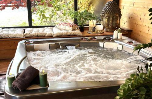 Chatillon-sur-Chalaronne Hotel | Hôtel Au Coq Dort Spa