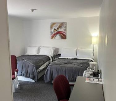 St. Felicien Hotel | Hôtel Auberge St-Félicien