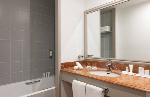 Enghien-les-Bains Hotel | Hôtel Barrière Le Grand Hôtel