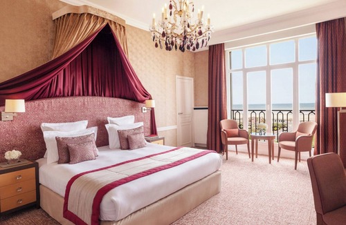 Deauville City Centre Hotel | Hôtel Barrière Le Royal Deauville