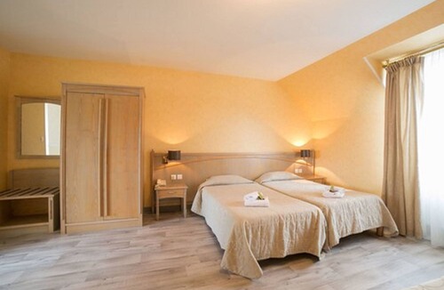 Le Vivier-sur-Mer Hotel | Hôtel Beau Rivage, Restaurant L'Eveil des Sens