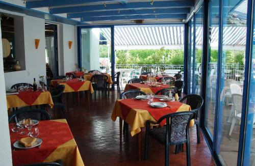 Chaudes-Aigues Hotel | Hôtel Beauséjour