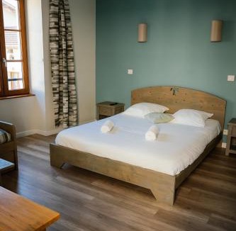 Saint-Antoine-l'Abbaye Hotel | Hôtel Bistrot Les Tanins