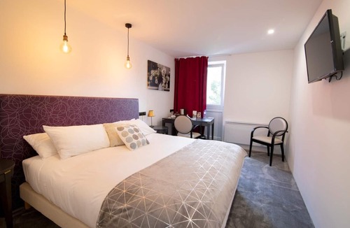 Montlucon Hotel | Hôtel Bomotel
