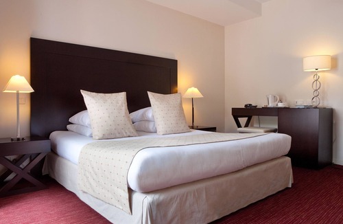 Sully-sur-Loire Hotel | Hôtel Burgevin