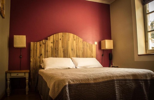 Sainte-Enimie Hotel | Hôtel BURLATIS